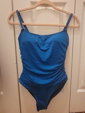 La Blanca Island Goddess Lingerie Mio One-Piece Swimsuit